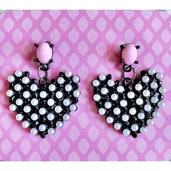 New Black Heart w/ White Faux Pearls Retro 80s Style Valentine Earrings 1.5” - Picture 1 of 6